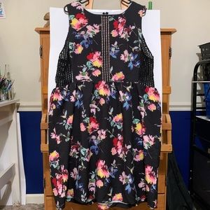 Suzanne Betro Knee Length Black Floral Dress